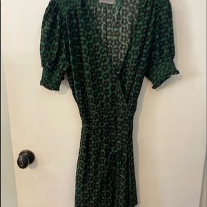 Dress above knee wrap around green dress
